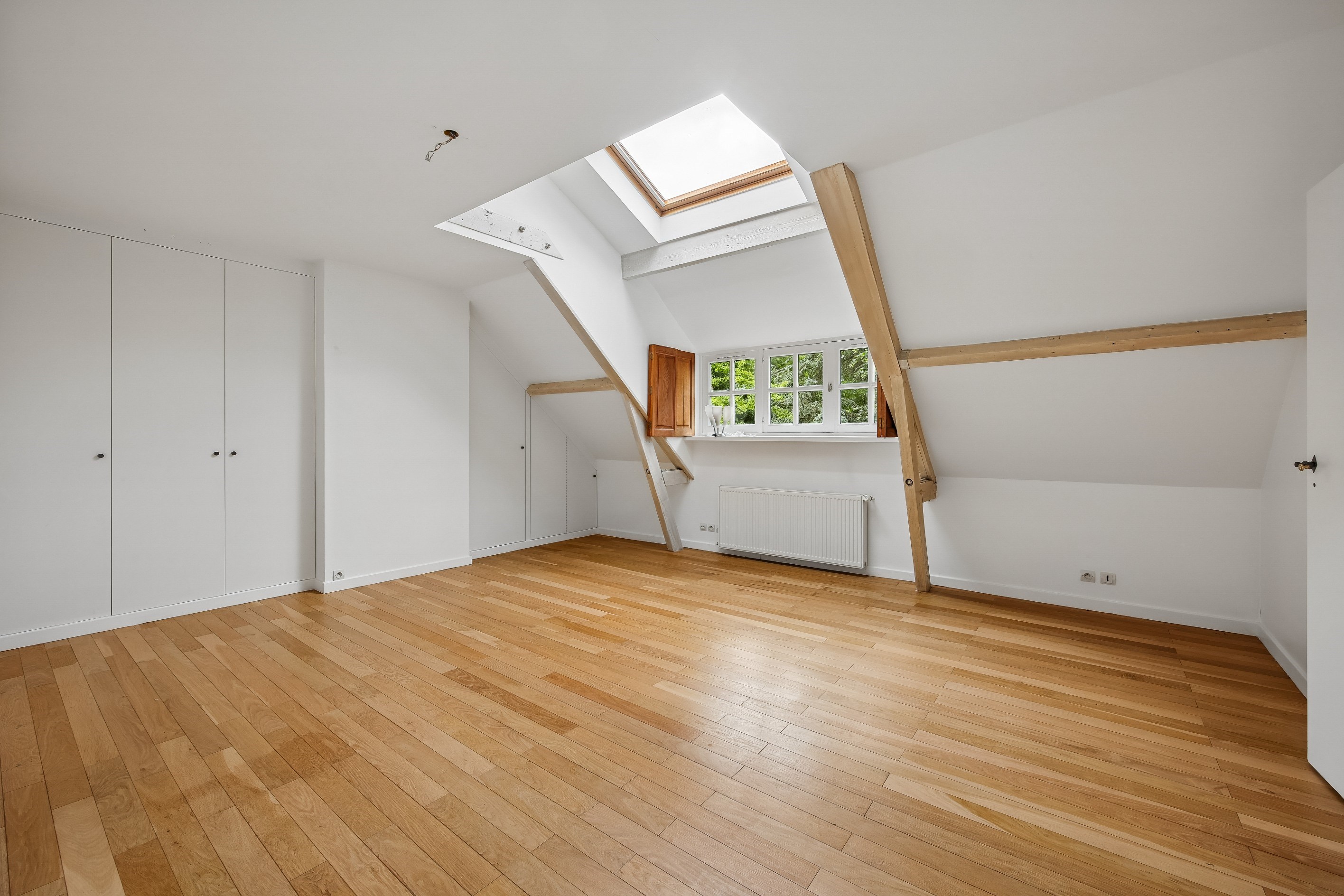  Garches – Elegant Family Residence Set on an Exceptional 2,350 sqm Plot - 物件實景