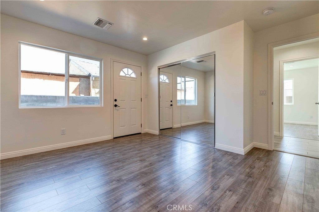 Sun Valley, California, 91352, United States, 4 Bedrooms Bedrooms, ,3 BathroomsBathrooms,Residential,For Sale,1938839