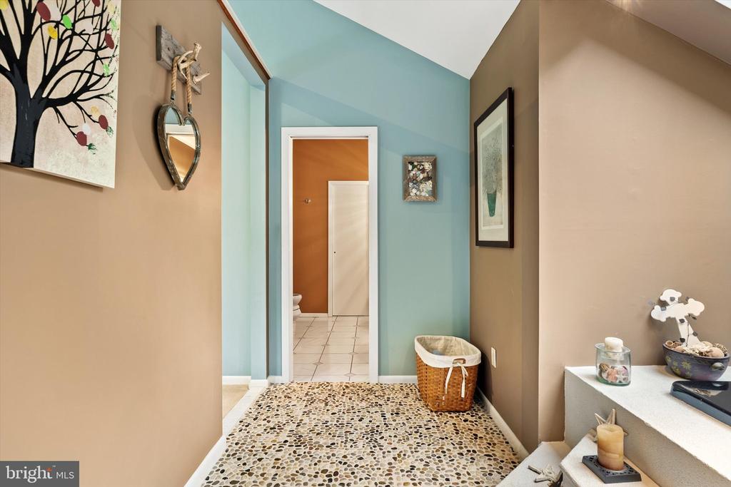 Wrightstown, New Jersey, 08562, United States, 5 Bedrooms Bedrooms, ,4 BathroomsBathrooms,Residential,For Sale,2048850