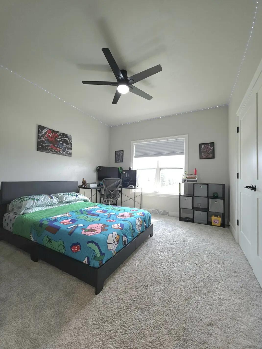 Manitowoc, Wisconsin, 54220, United States, 5 Bedrooms Bedrooms, ,3 BathroomsBathrooms,Residential,For Sale,1950077