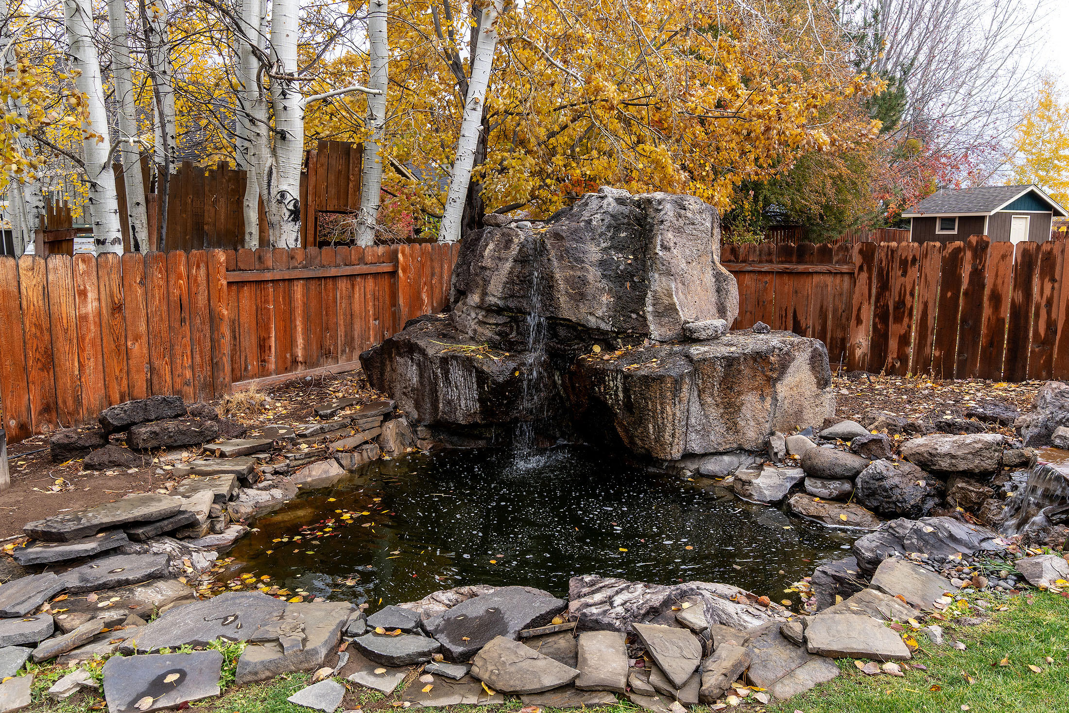 Redmond, Oregon, 97756, United States, 3 Bedrooms Bedrooms, ,3 BathroomsBathrooms,Residential,For Sale,1989039