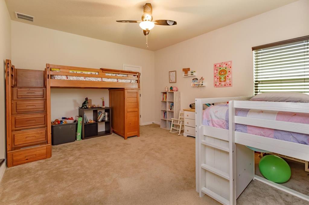 St Cloud, Florida, 34771, United States, 7 Bedrooms Bedrooms, ,4 BathroomsBathrooms,Residential,For Sale,1885076