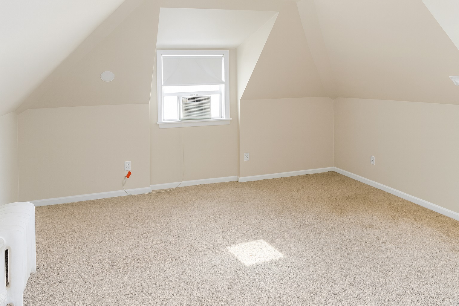 New Providence, New Jersey, 07974, United States, 3 Bedrooms Bedrooms, ,2 BathroomsBathrooms,Residential,For Sale,1978158