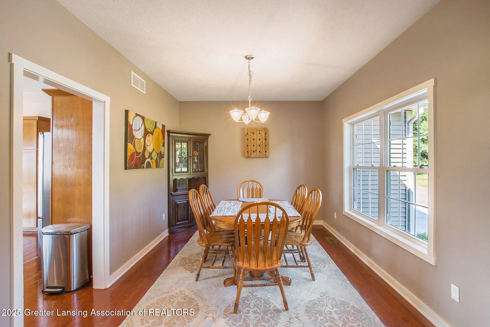 Eaton Rapids, Michigan, 48827, United States, 5 Bedrooms Bedrooms, ,3 BathroomsBathrooms,Residential,For Sale,1934713