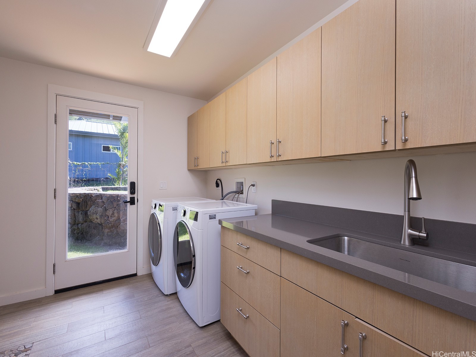 Haleiwa, Hawaii, 96712, United States, 3 Bedrooms Bedrooms, ,5 BathroomsBathrooms,Residential,For Sale,1994736