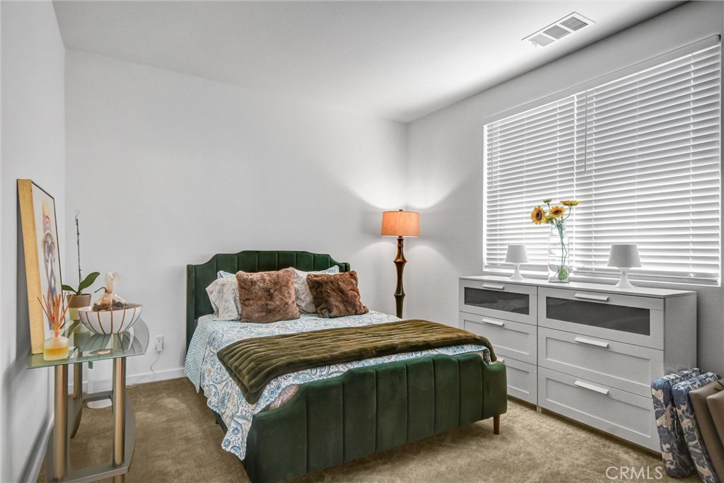 Ontario, California, 91761, United States, 2 Bedrooms Bedrooms, ,2 BathroomsBathrooms,Residential,For Sale,1983803