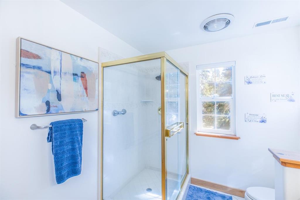 Lake Almanor Country Club, California, 96137, United States, 3 Bedrooms Bedrooms, ,2 BathroomsBathrooms,Residential,For Sale,1961541