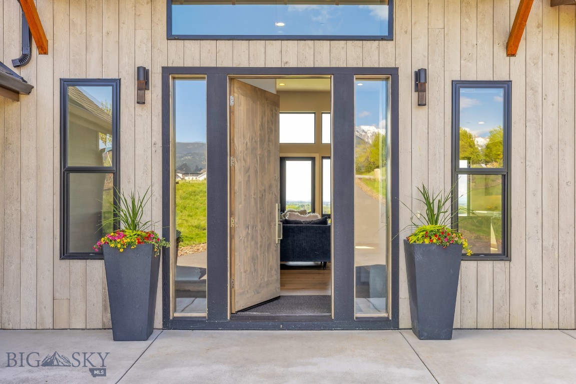 Bozeman, Montana, 59715, United States, 5 Bedrooms Bedrooms, ,5 BathroomsBathrooms,Residential,For Sale,1838122