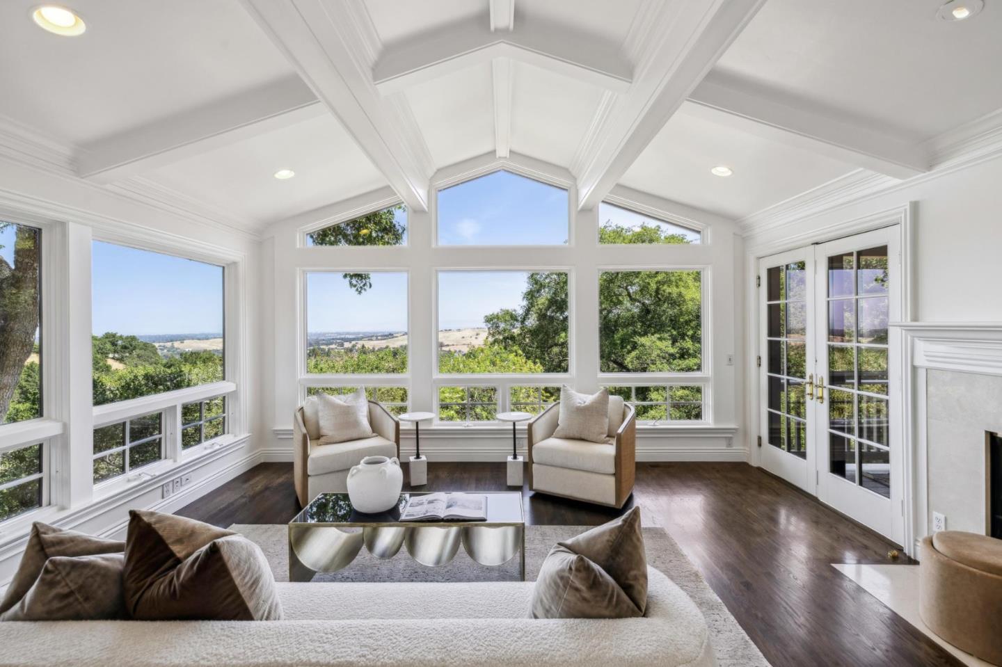 Portola Valley, California, 94028, United States, 6 Bedrooms Bedrooms, ,6 BathroomsBathrooms,Residential,For Sale,1917996