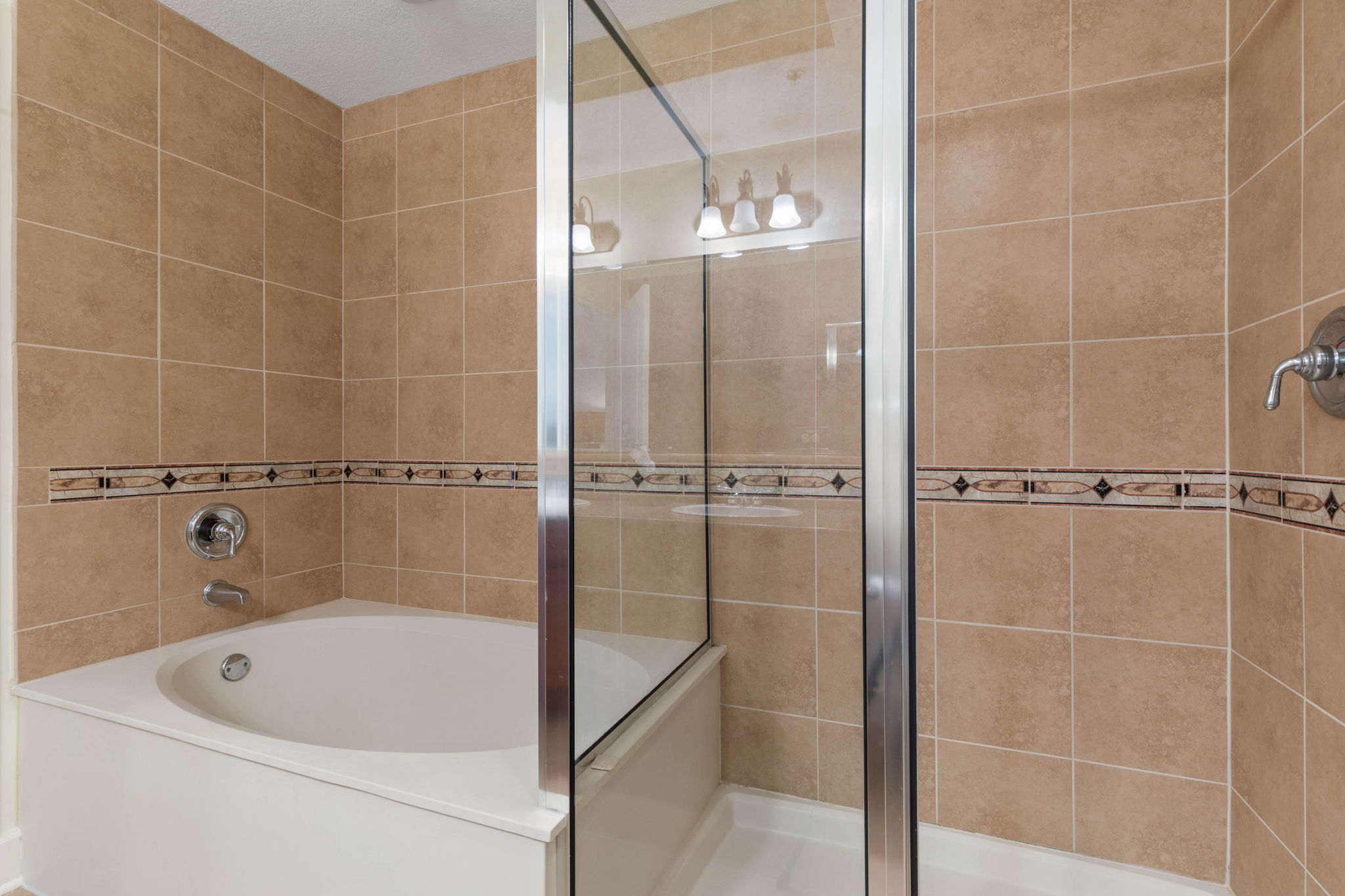  200 Ocean Crest Drive Unit #108, Palm Coast, FL, 32137 - 物件實景