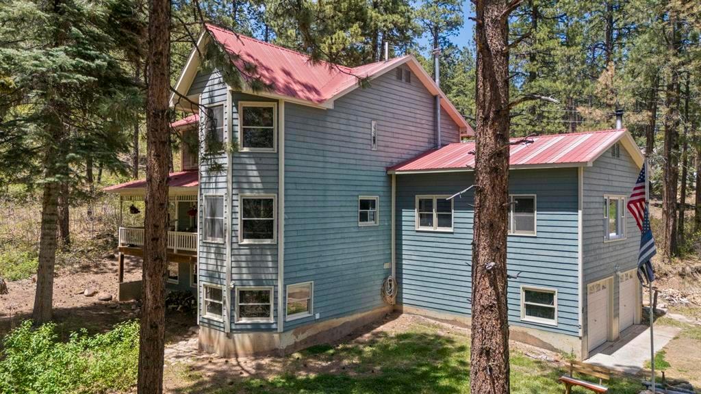 Durango, Colorado, 81301, United States, 3 Bedrooms Bedrooms, ,3 BathroomsBathrooms,Residential,For Sale,1836848