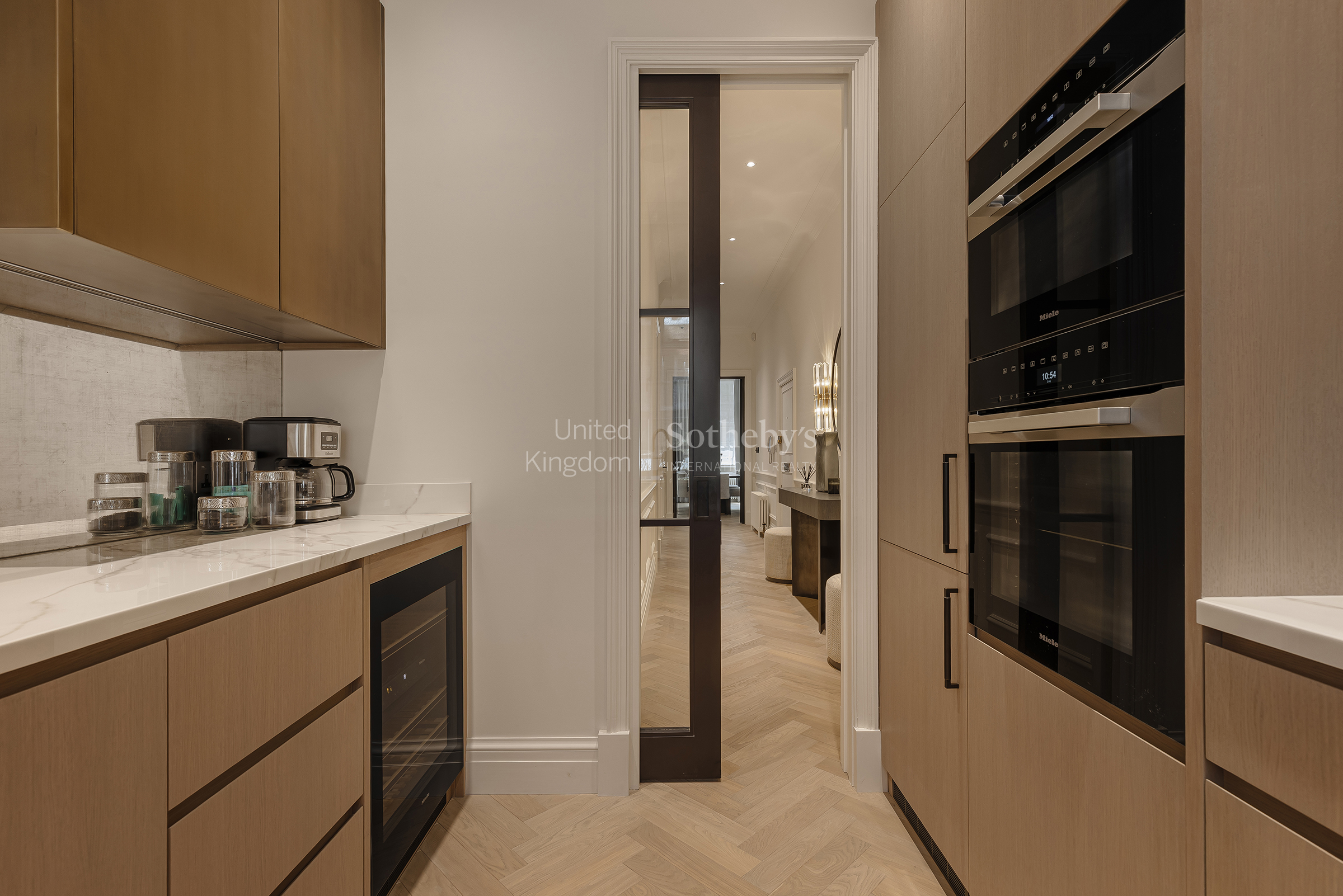  A Garden Apartment on Upper Brook Street - 物件實景