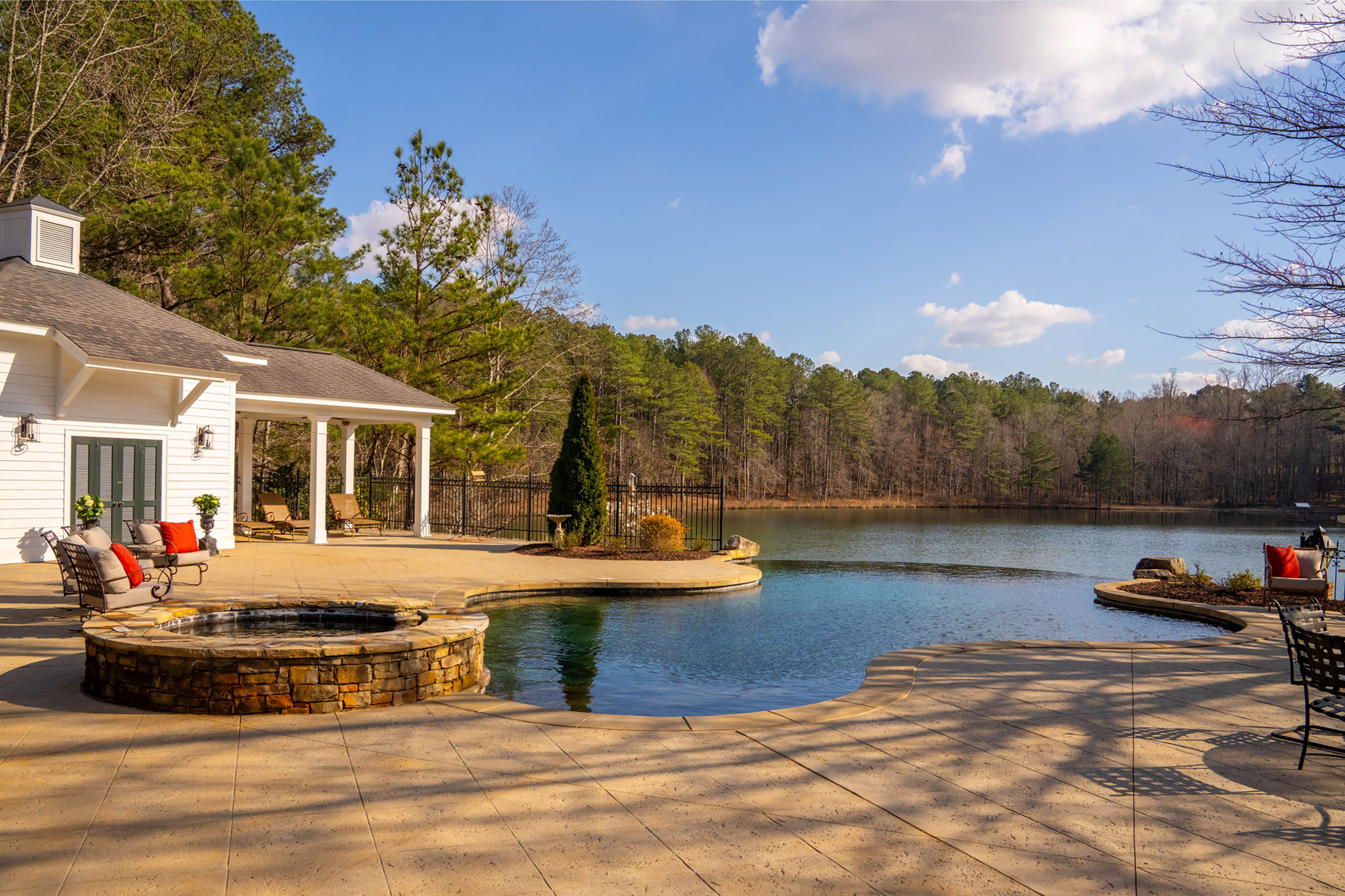  89 Acre +/- Equestrian Estate with Private Lake - 物件實景