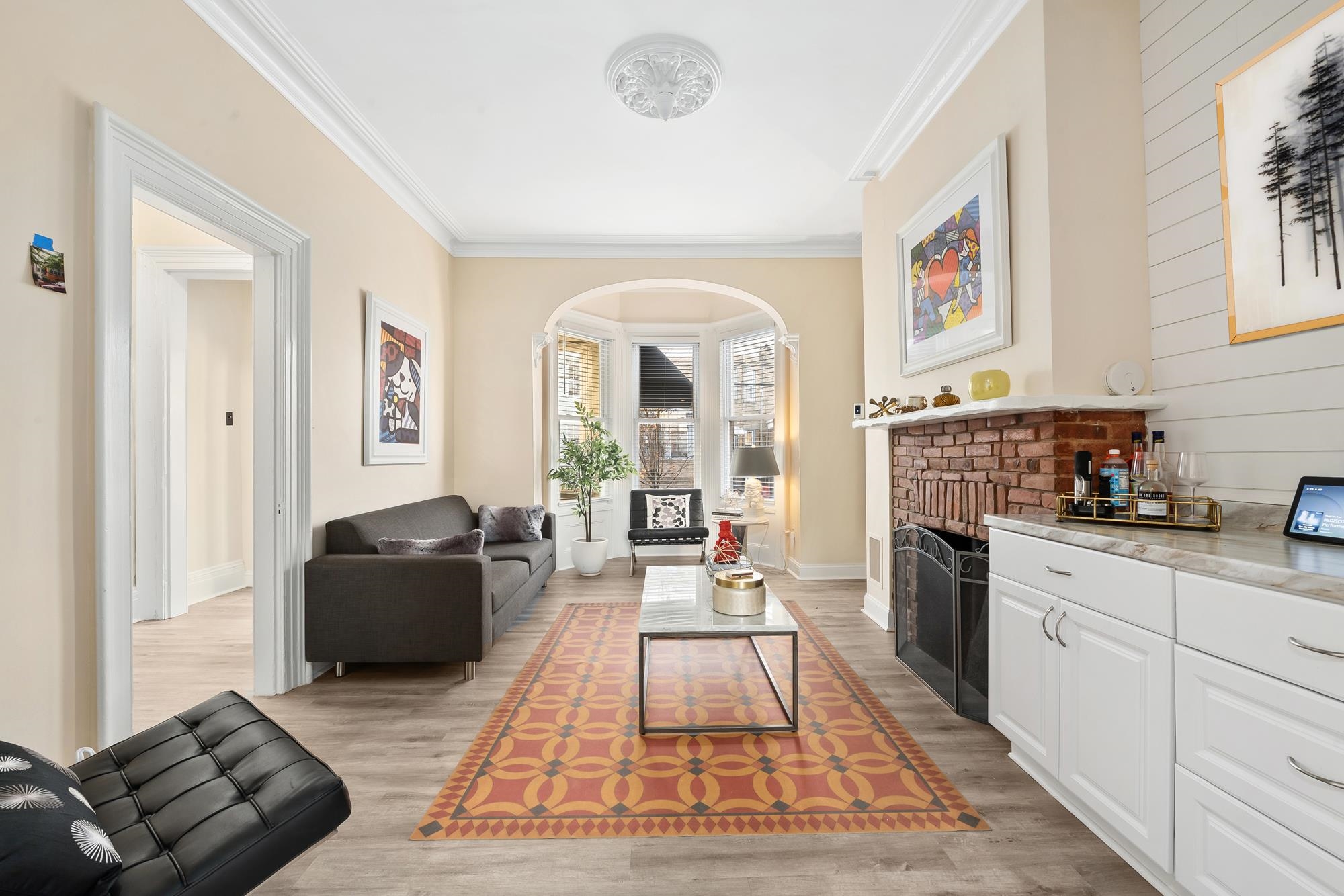 Union City, New Jersey, 07087, United States, 3 Bedrooms Bedrooms, ,2 BathroomsBathrooms,Residential,For Sale,2002067