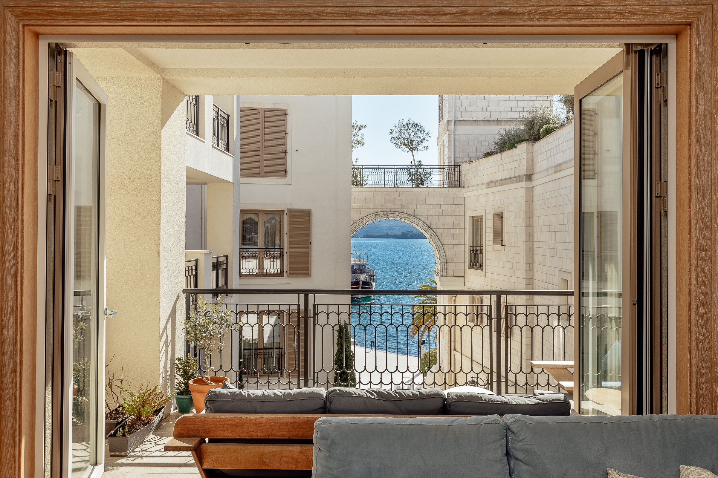  Two-bedroom Apartment Ksenija Building - 物件實景