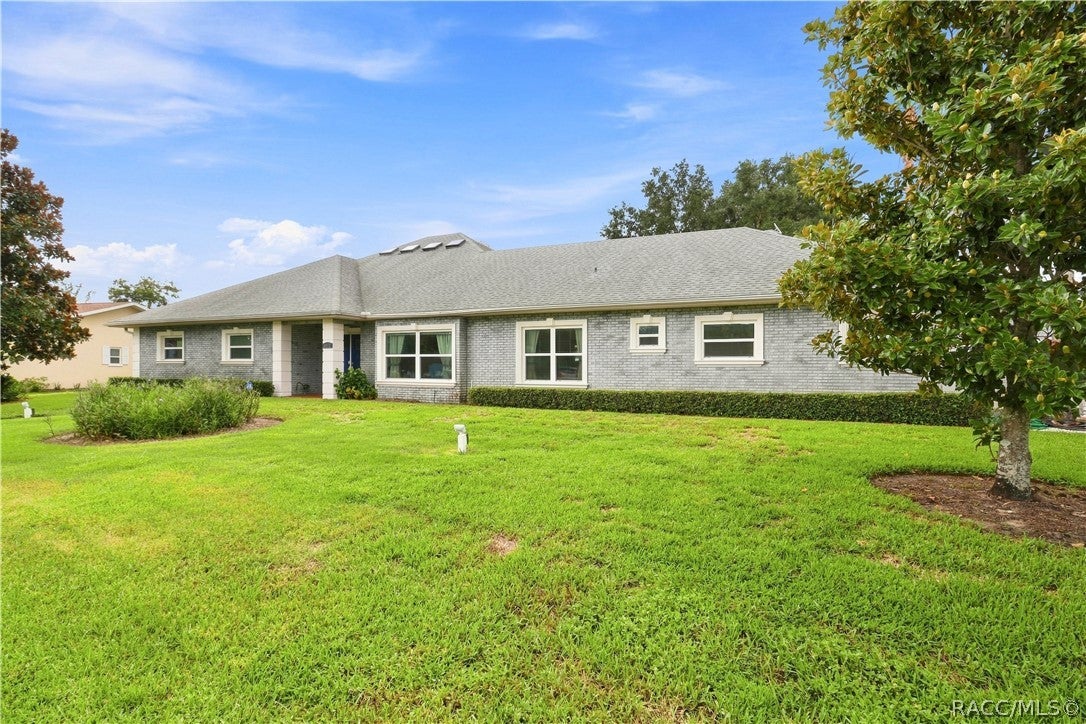 Pinwheel Dr, Crystal River, FL 34429