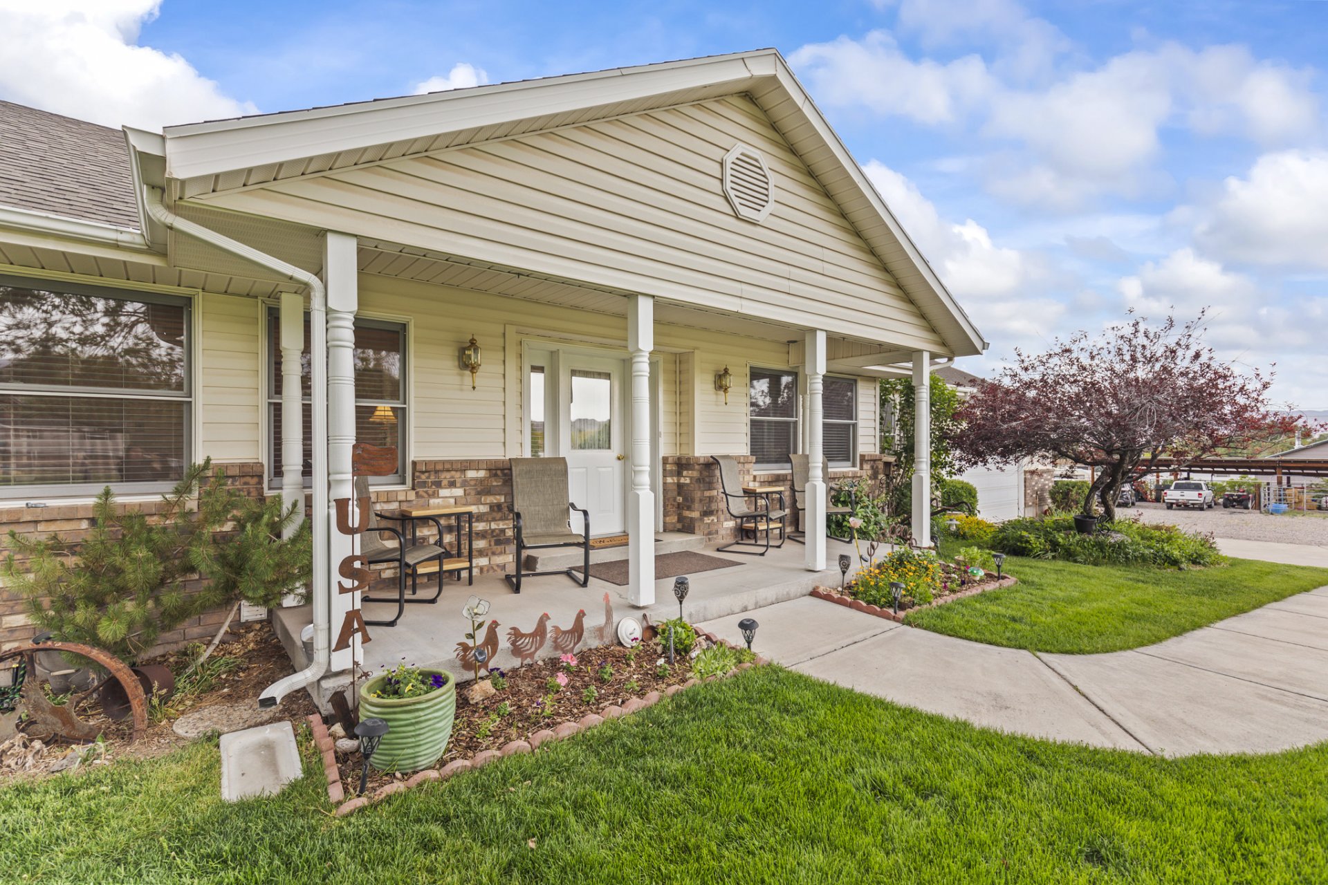 300 , Annabella, UT 84711 #1