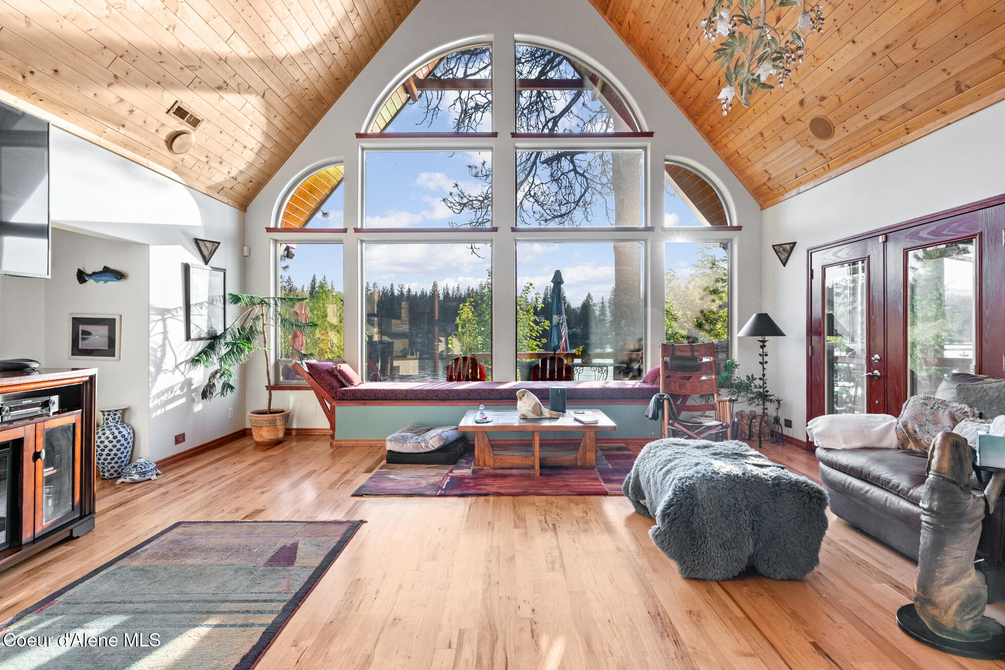 Newport, Washington, 99156, United States, 3 Bedrooms Bedrooms, ,3 BathroomsBathrooms,Residential,For Sale,1900735