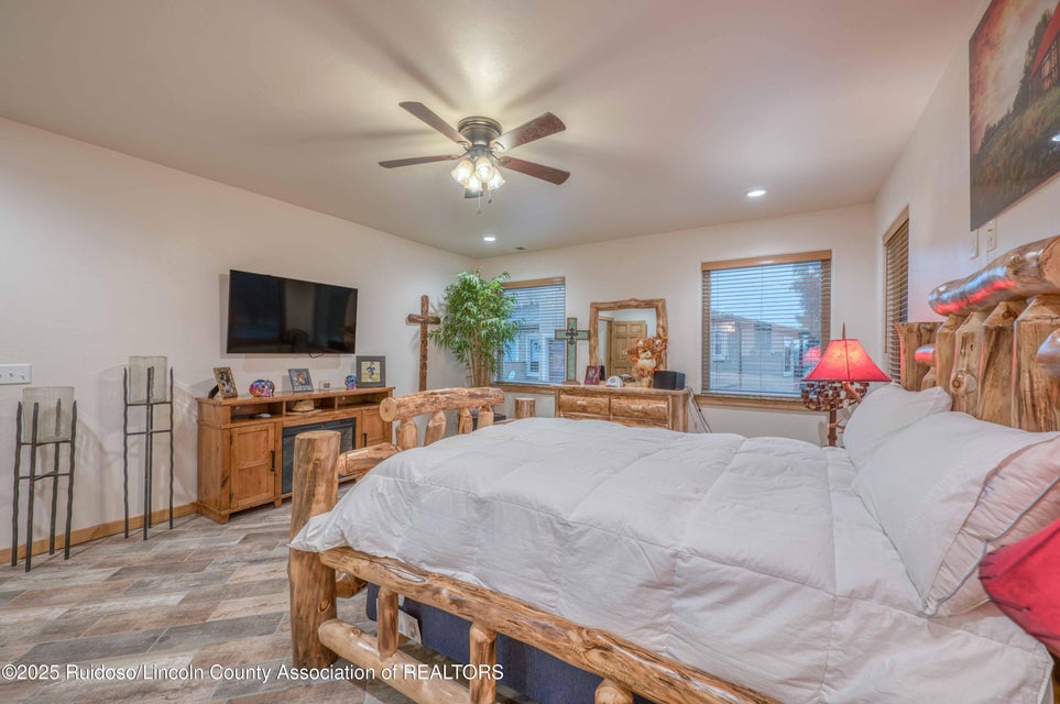 Alto, New Mexico, 88312, United States, 3 Bedrooms Bedrooms, ,2 BathroomsBathrooms,Residential,For Sale,1909462