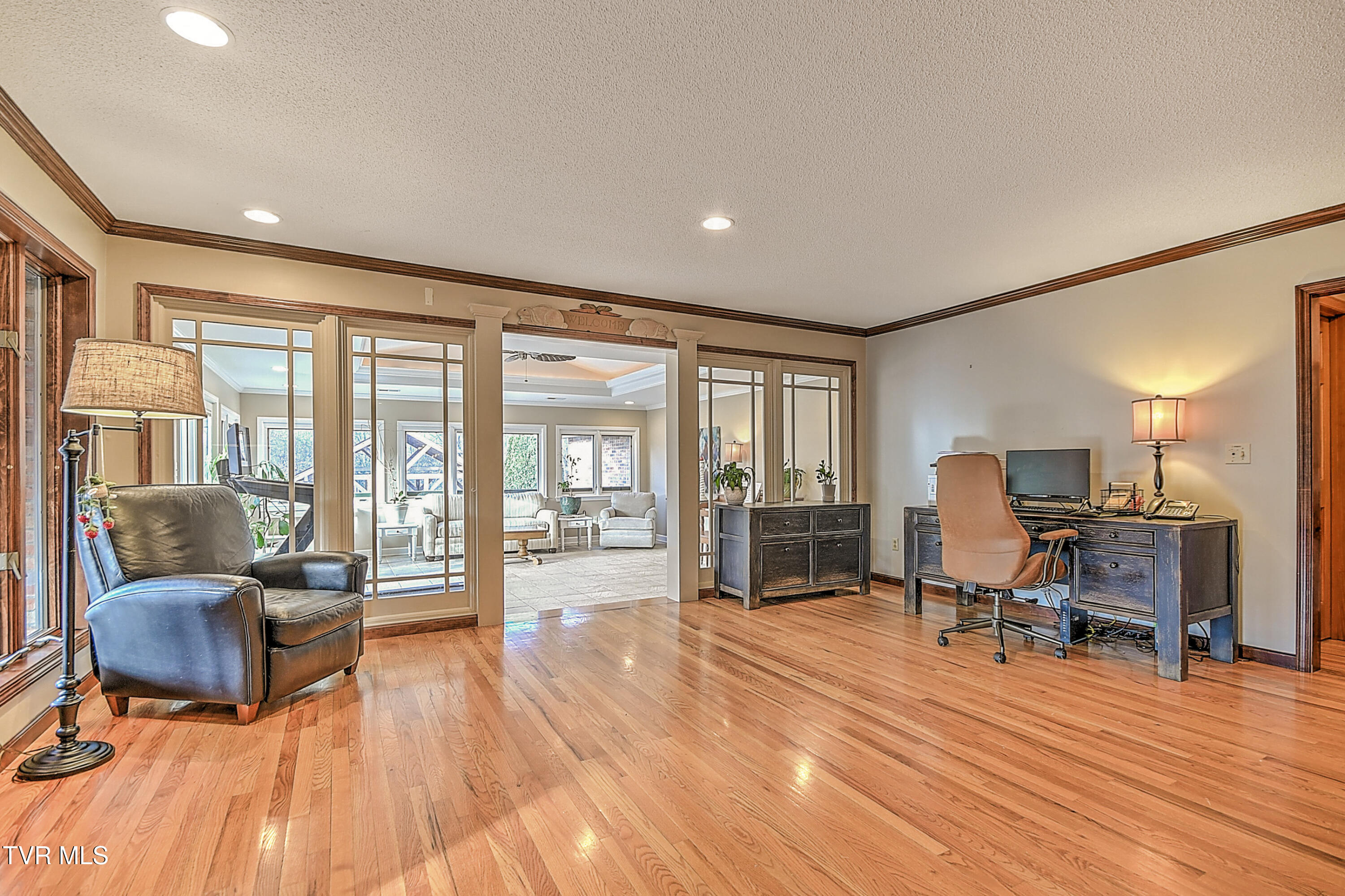 Jonesborough, Tennessee, 37659, United States, 6 Bedrooms Bedrooms, ,6 BathroomsBathrooms,Residential,For Sale,2011777