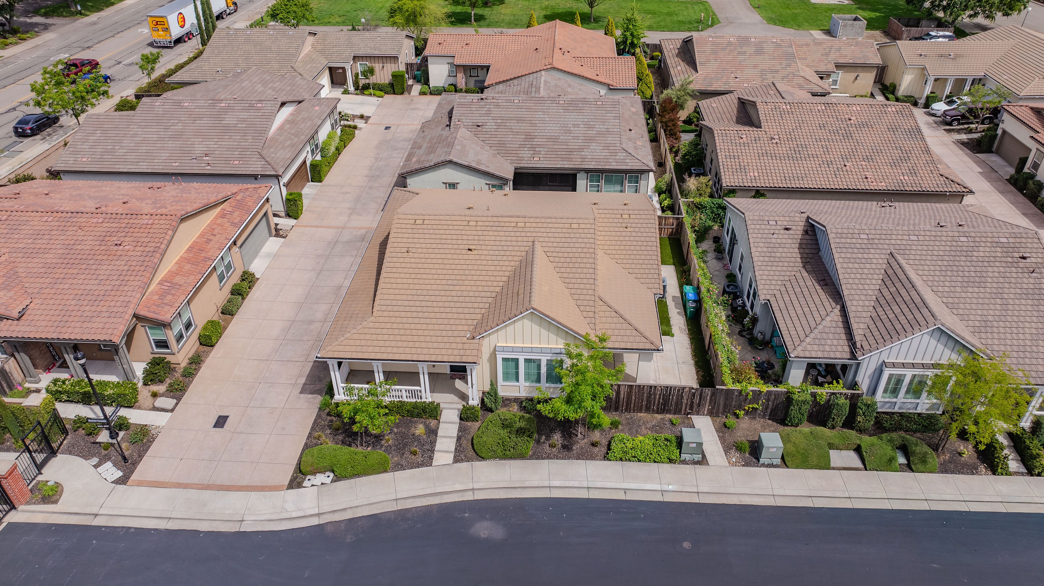  2584 Lombardy Court, Lodi, CA 95242 - 物件實景