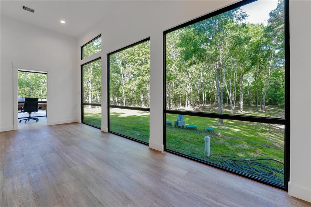 Conroe, Texas, 77303, United States, 3 Bedrooms Bedrooms, ,4 BathroomsBathrooms,Residential,For Sale,1976413