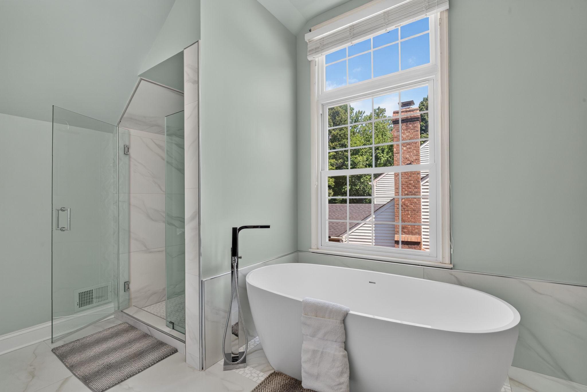  12154 Darnley Road, Woodbridge, VA, 22192 - 物件實景