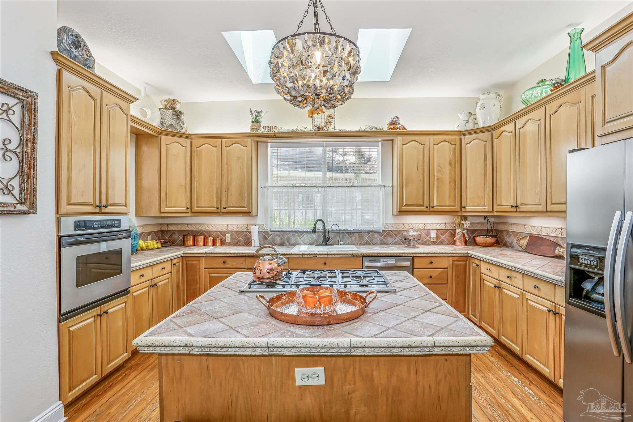 Pensacola, Florida, 32507, United States, 4 Bedrooms Bedrooms, ,4 BathroomsBathrooms,Residential,For Sale,1913346