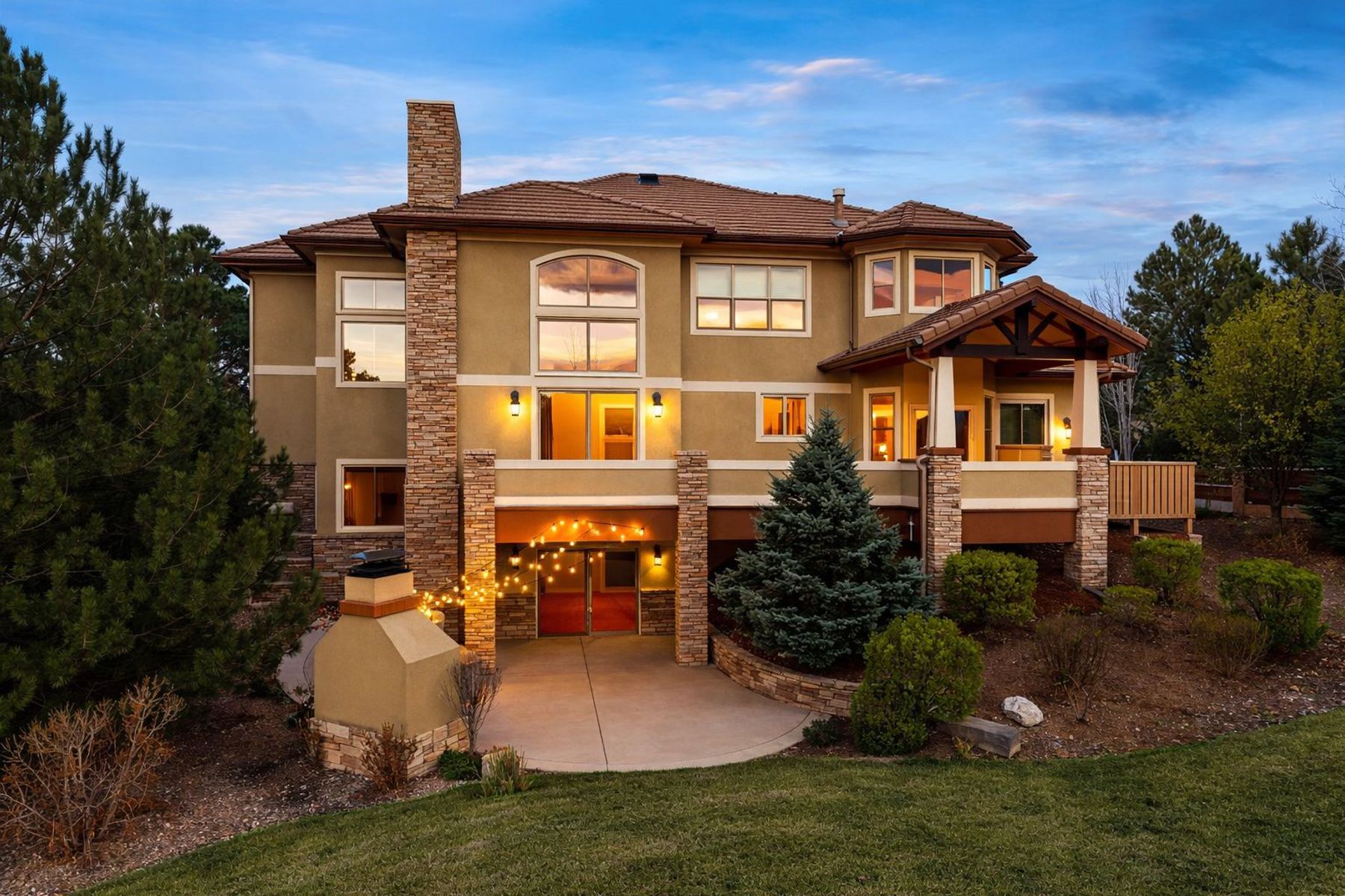  Ideal Blend of Space, Setting and Livability - 物件實景