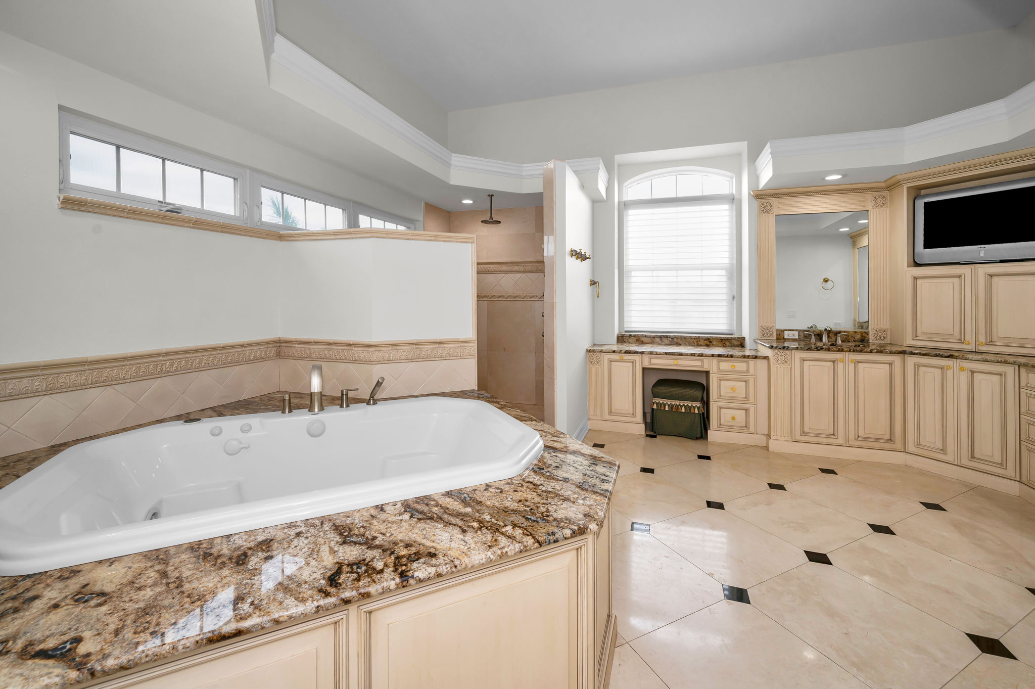 119 8th St E, Tierra Verde, Florida, 33715, United States, 6 Bedrooms Bedrooms, ,5 BathroomsBathrooms,Residential,For Sale,119 8th St E,1672792