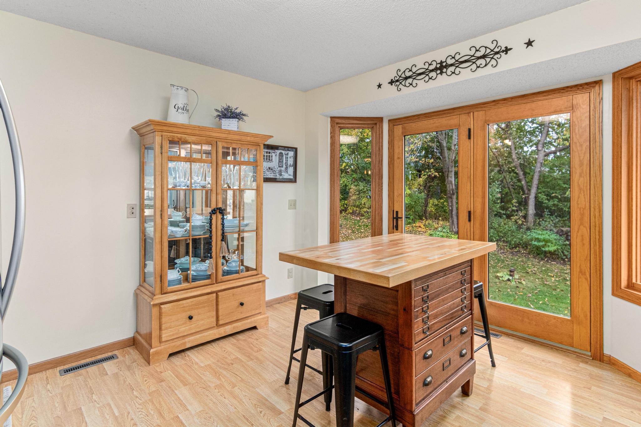 Forest Lake, Minnesota, 55025, United States, 5 Bedrooms Bedrooms, ,3 BathroomsBathrooms,Residential,For Sale,1991173