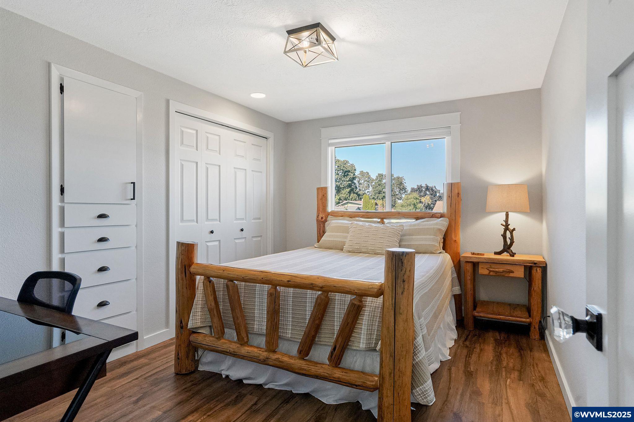 Salem, Oregon, 97304, United States, 3 Bedrooms Bedrooms, ,3 BathroomsBathrooms,Residential,For Sale,1967587