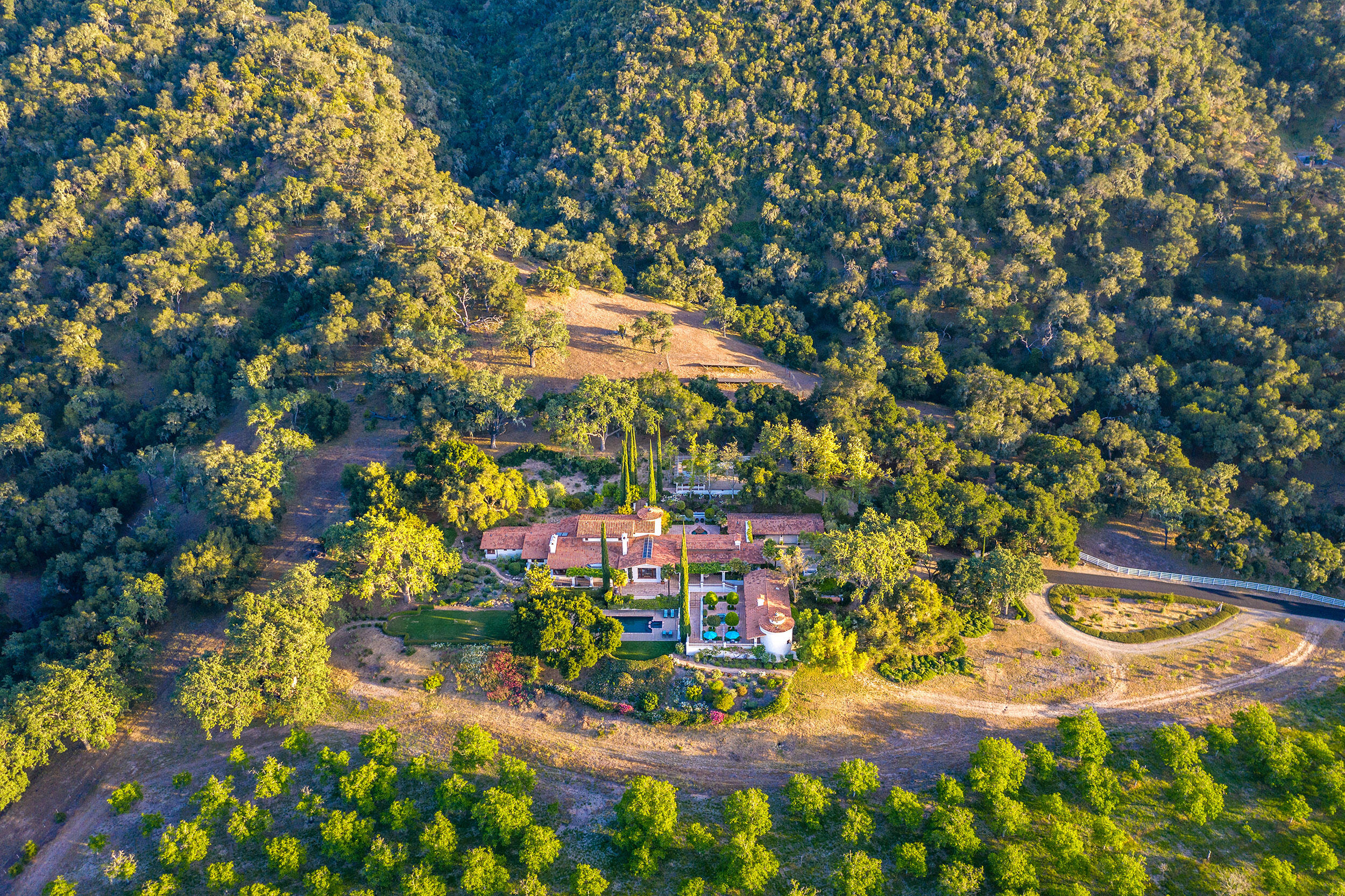 Santa Ynez, California, 93460, United States, 3 Bedrooms Bedrooms, ,6 BathroomsBathrooms,Residential,For Sale,1709883