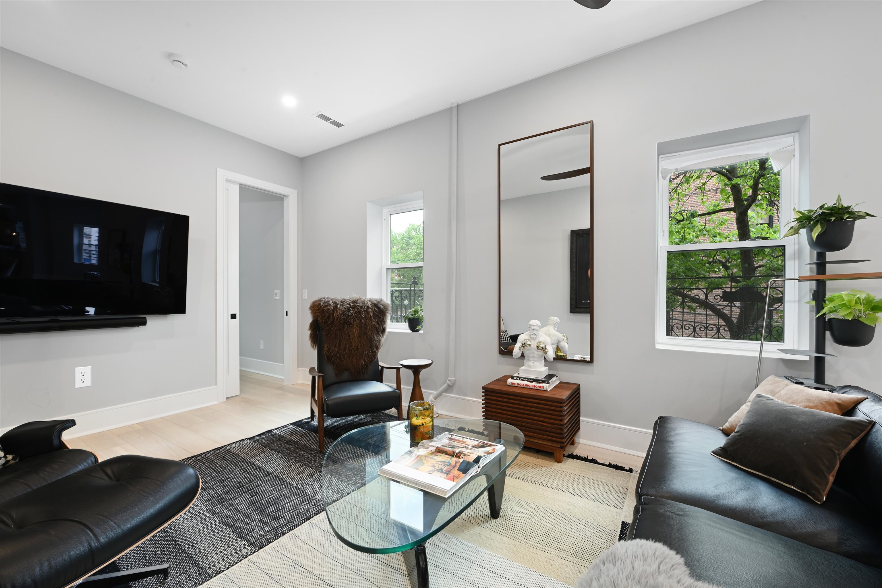 Hoboken, New Jersey, 07030, United States, 3 Bedrooms Bedrooms, ,2 BathroomsBathrooms,Residential,For Sale,1992092