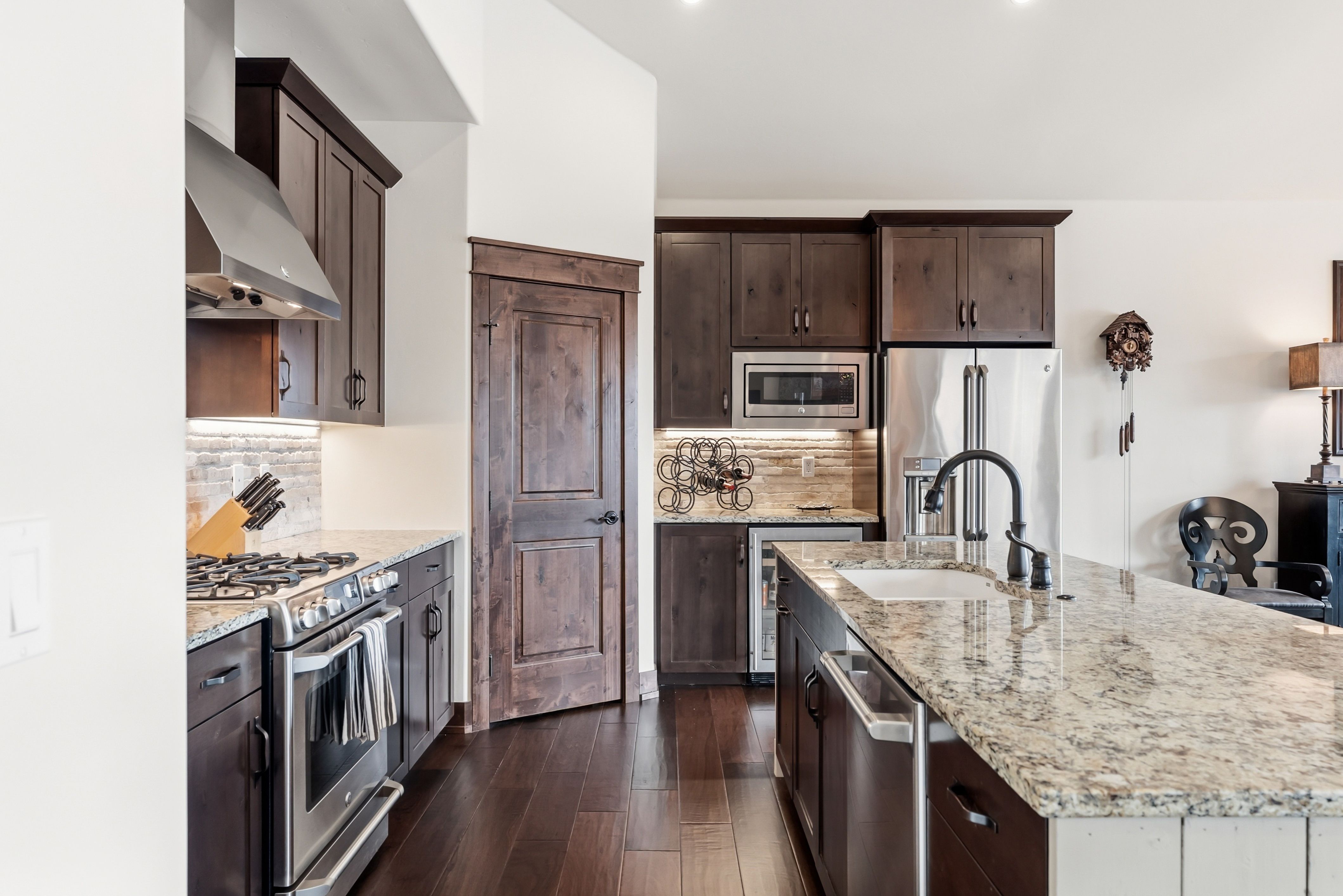  Experience Elevated Mountain Living at 59 Erickson Loop #4B - 物件實景