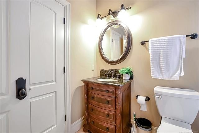 Tahlequah, Oklahoma, 74464, United States, 5 Bedrooms Bedrooms, ,5 BathroomsBathrooms,Residential,For Sale,1987377