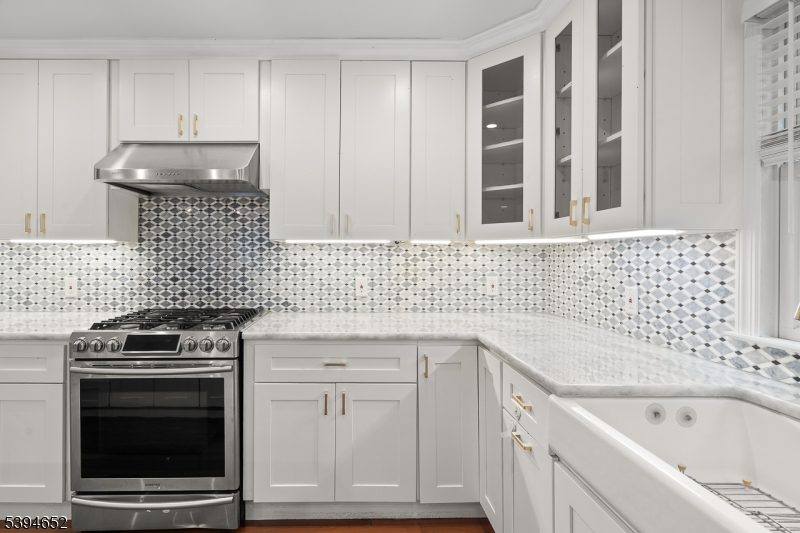 Warren Twp., New Jersey, 07059, United States, 4 Bedrooms Bedrooms, ,4 BathroomsBathrooms,Residential,For Sale,1988367