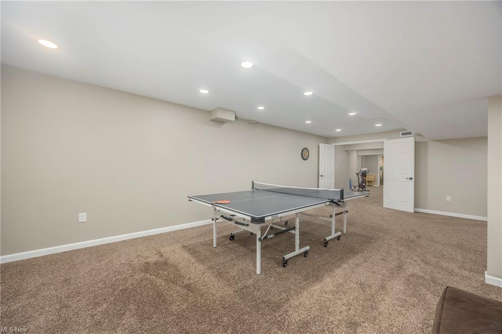 Marietta, Ohio, 45750, United States, 4 Bedrooms Bedrooms, ,5 BathroomsBathrooms,Residential,For Sale,1931542