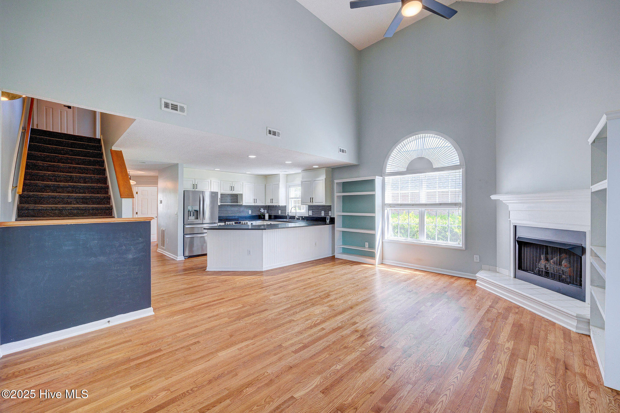 Carolina Beach, North Carolina, 28428, United States, 2 Bedrooms Bedrooms, ,2 BathroomsBathrooms,Residential,For Sale,1956851