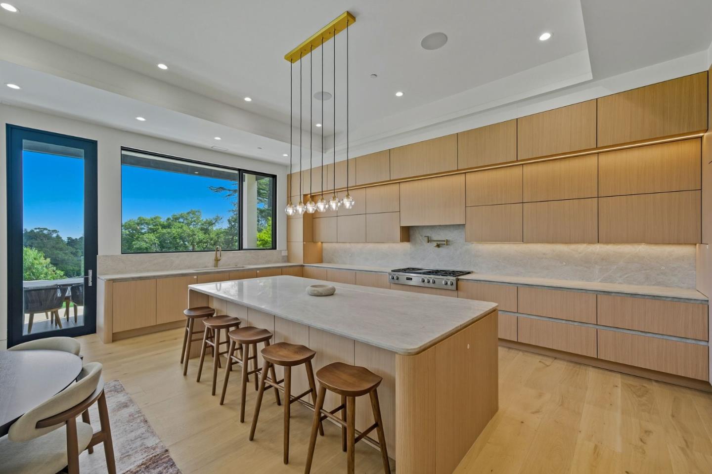 Hillsborough, California, 94010, United States, 8 Bedrooms Bedrooms, ,10 BathroomsBathrooms,Residential,For Sale,1949647