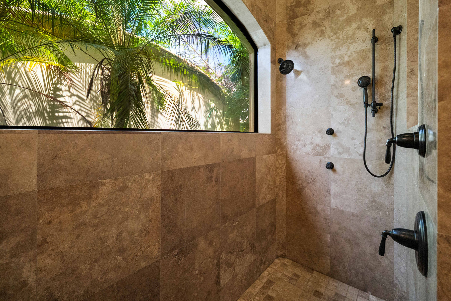  ODESSA - 物件實景