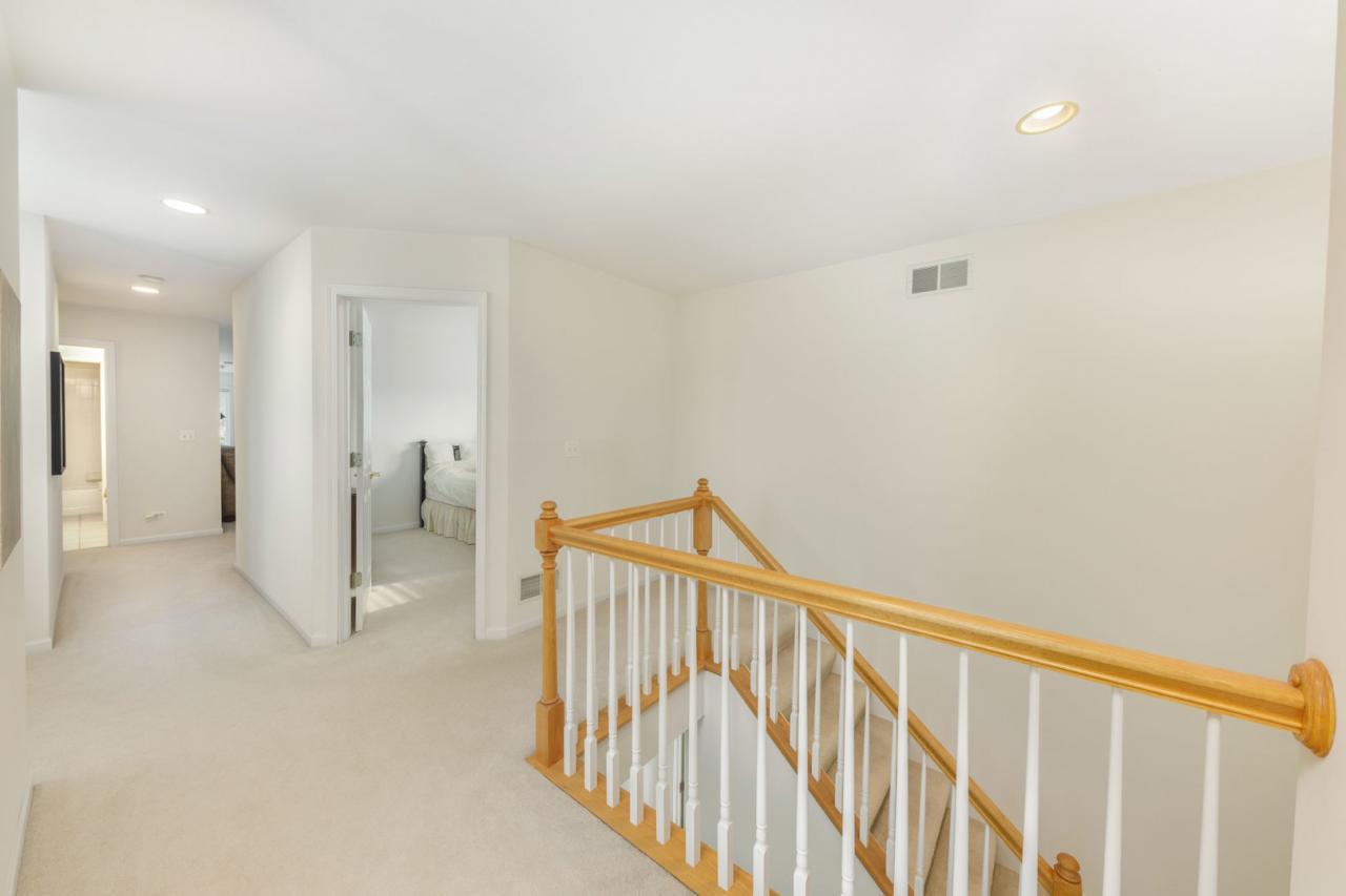 2353 Woodglen Drive, Aurora, Illinois, 60502, United States, 3 Bedrooms Bedrooms, ,3 BathroomsBathrooms,Residential,For Sale,2353 Woodglen Drive,1682401
