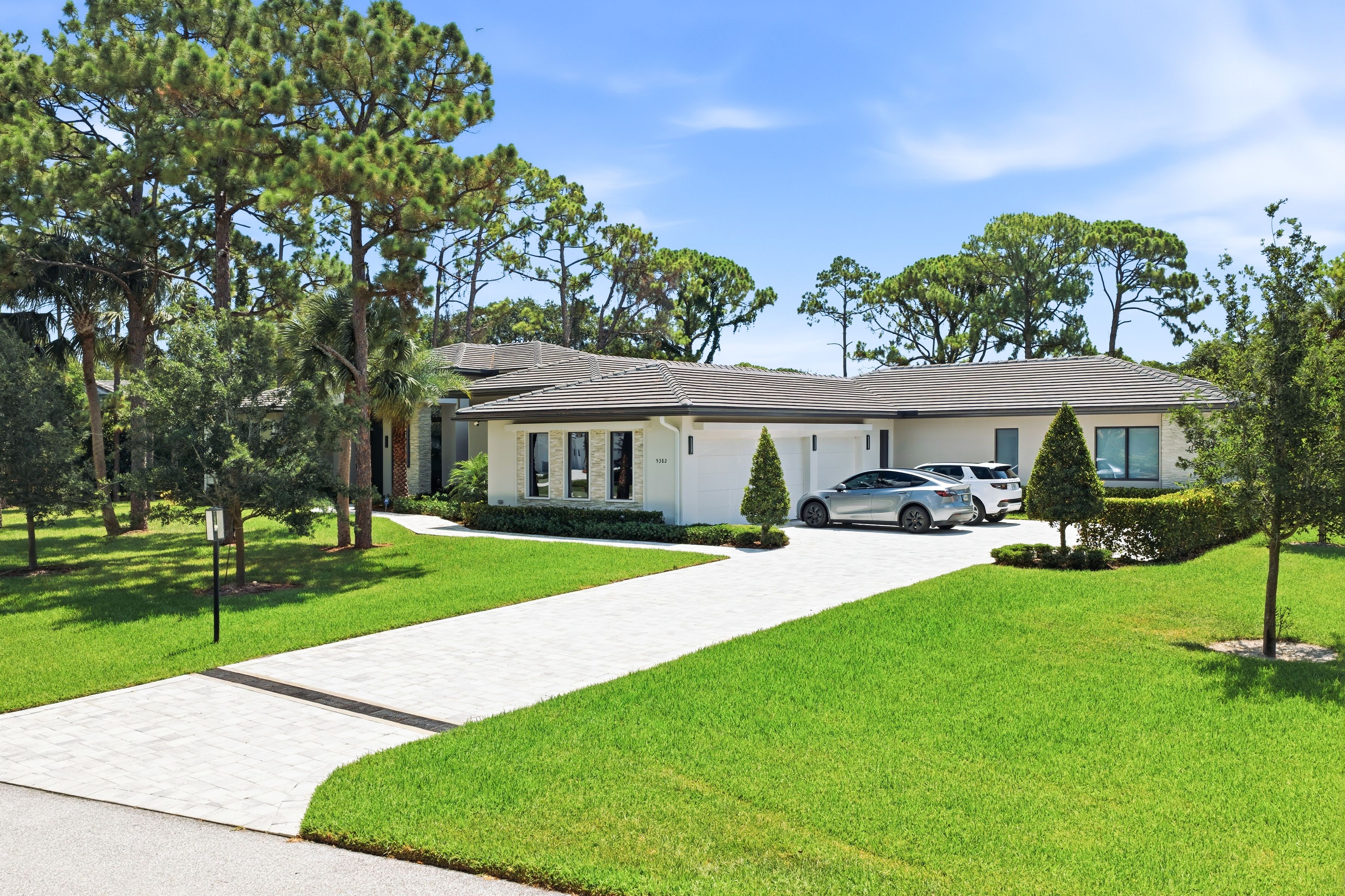 5382 Sea Biscuit Road - 物件實景