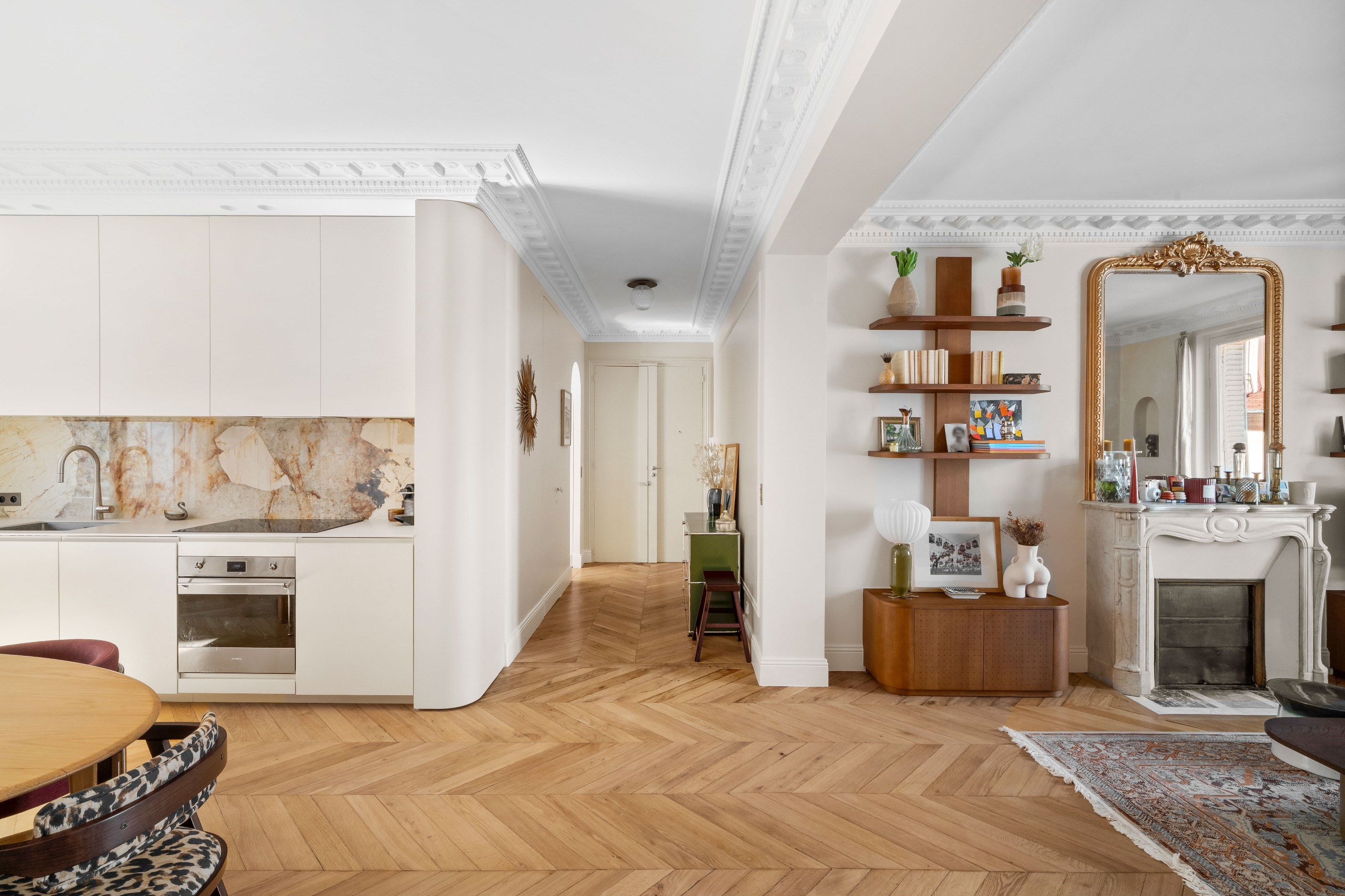  Paris 18th – Abbesses – Magnificent bright and dual-aspect four-room apartment - 物件實景