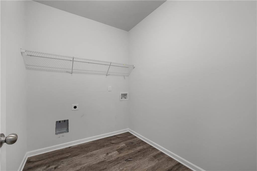 Buford, Georgia, 30519, United States, 5 Bedrooms Bedrooms, ,4 BathroomsBathrooms,Residential,For Sale,1933645