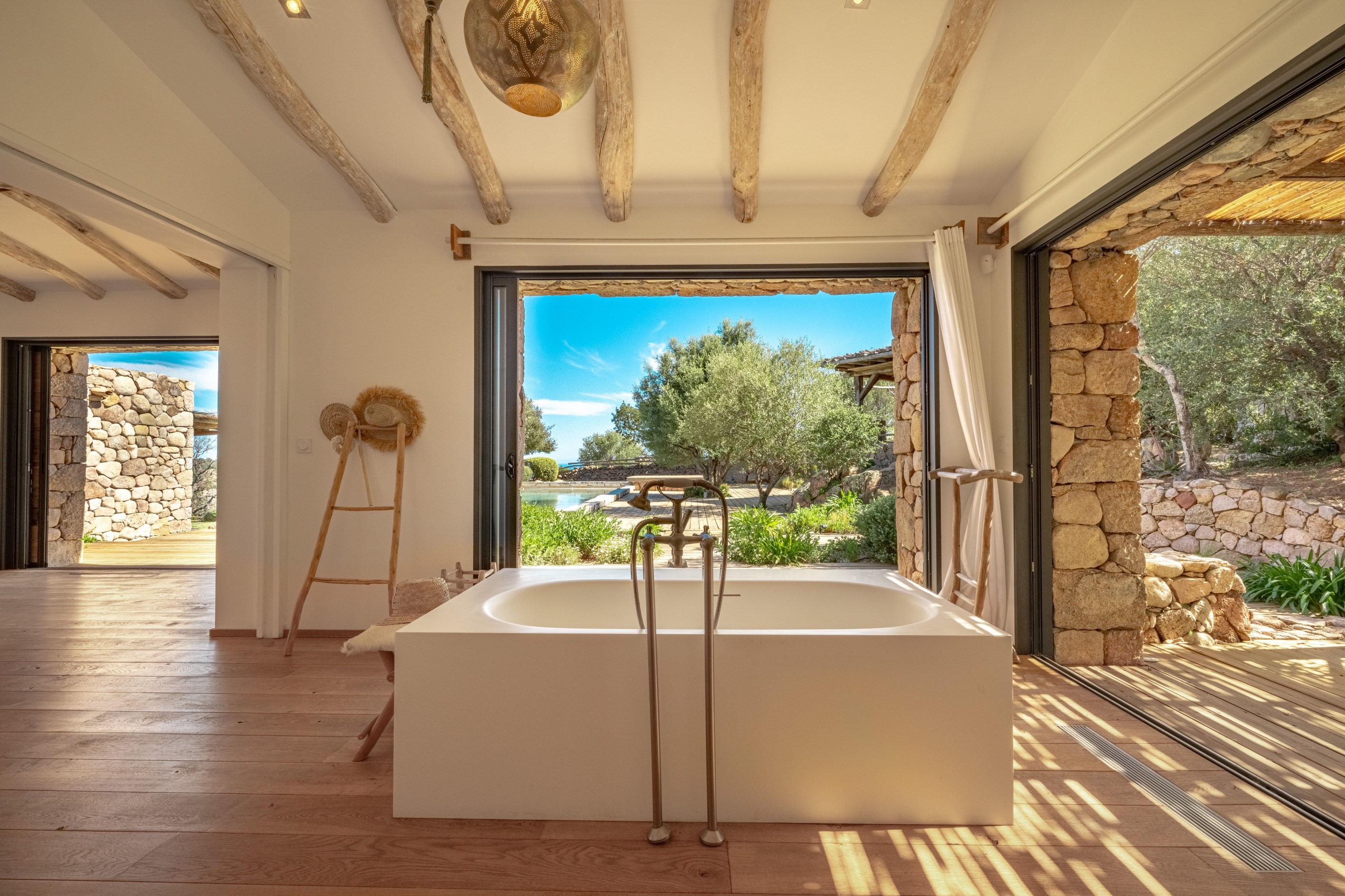  FOR SALE: CHARACTER PROPERTY – SEA VIEW – PALOMBAGGIA, PORTO-VECCHIO – CORSICA - 物件實景