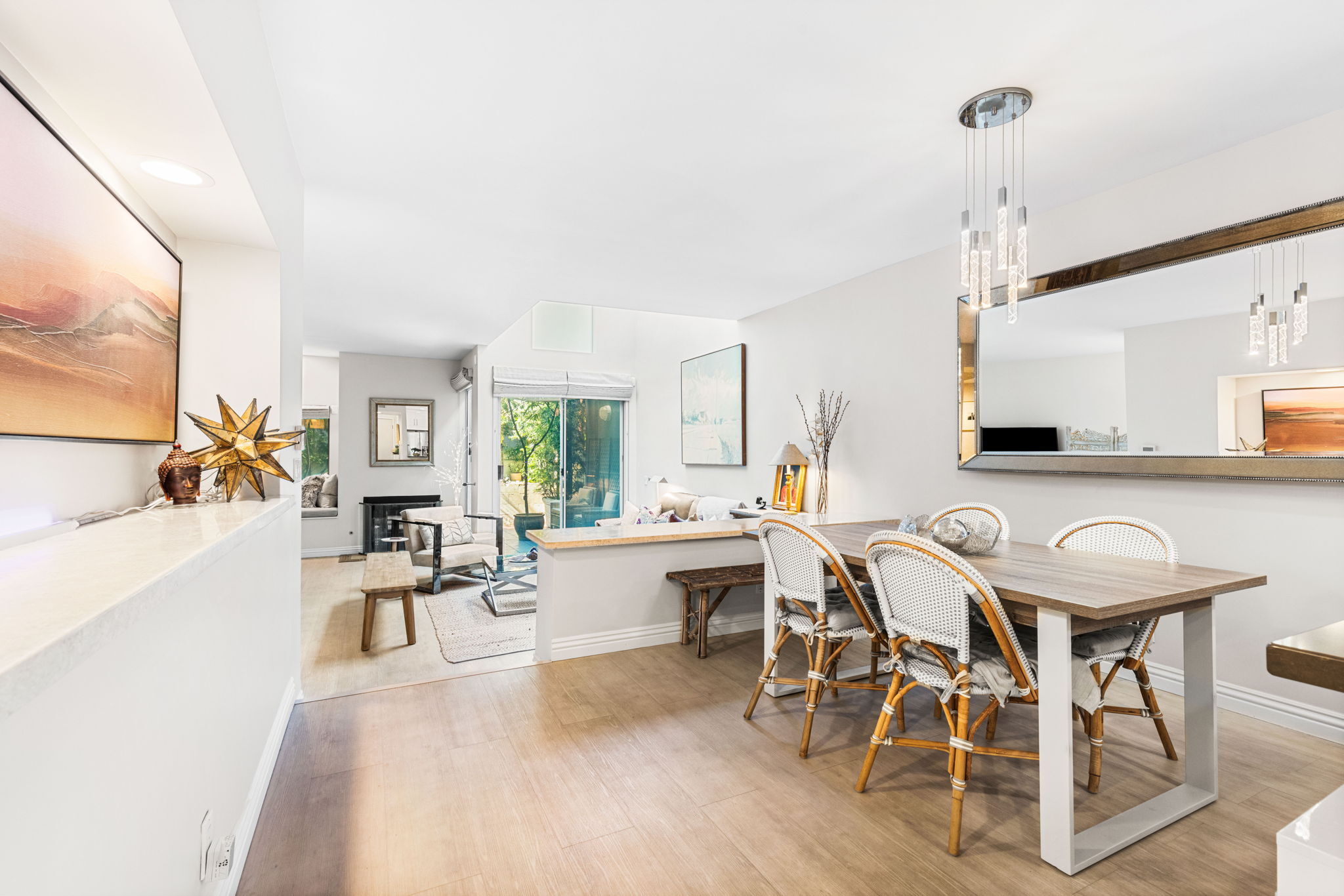  1617 S Beverly Glen Blvd - 物件實景