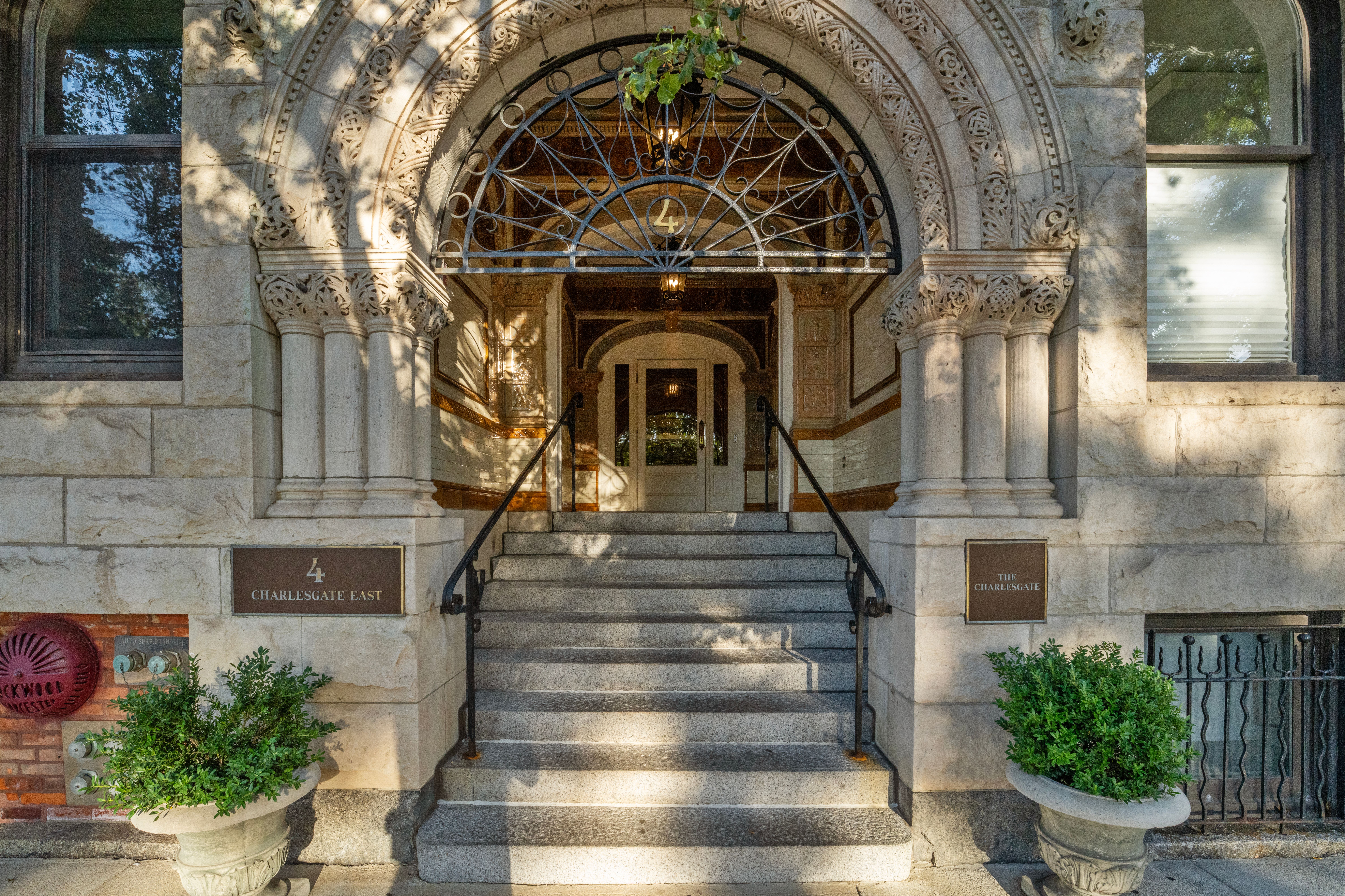  4 Charlesgate East, Unit 404, Boston, MA, 02215 - 物件實景