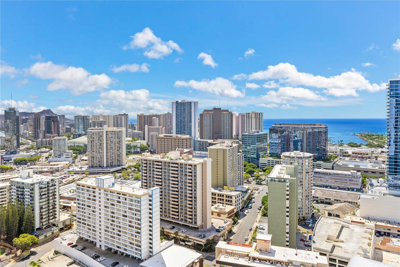 Honolulu, Hawaii, 96814, United States, 2 Bedrooms Bedrooms, ,2 BathroomsBathrooms,Residential,For Sale,1960567