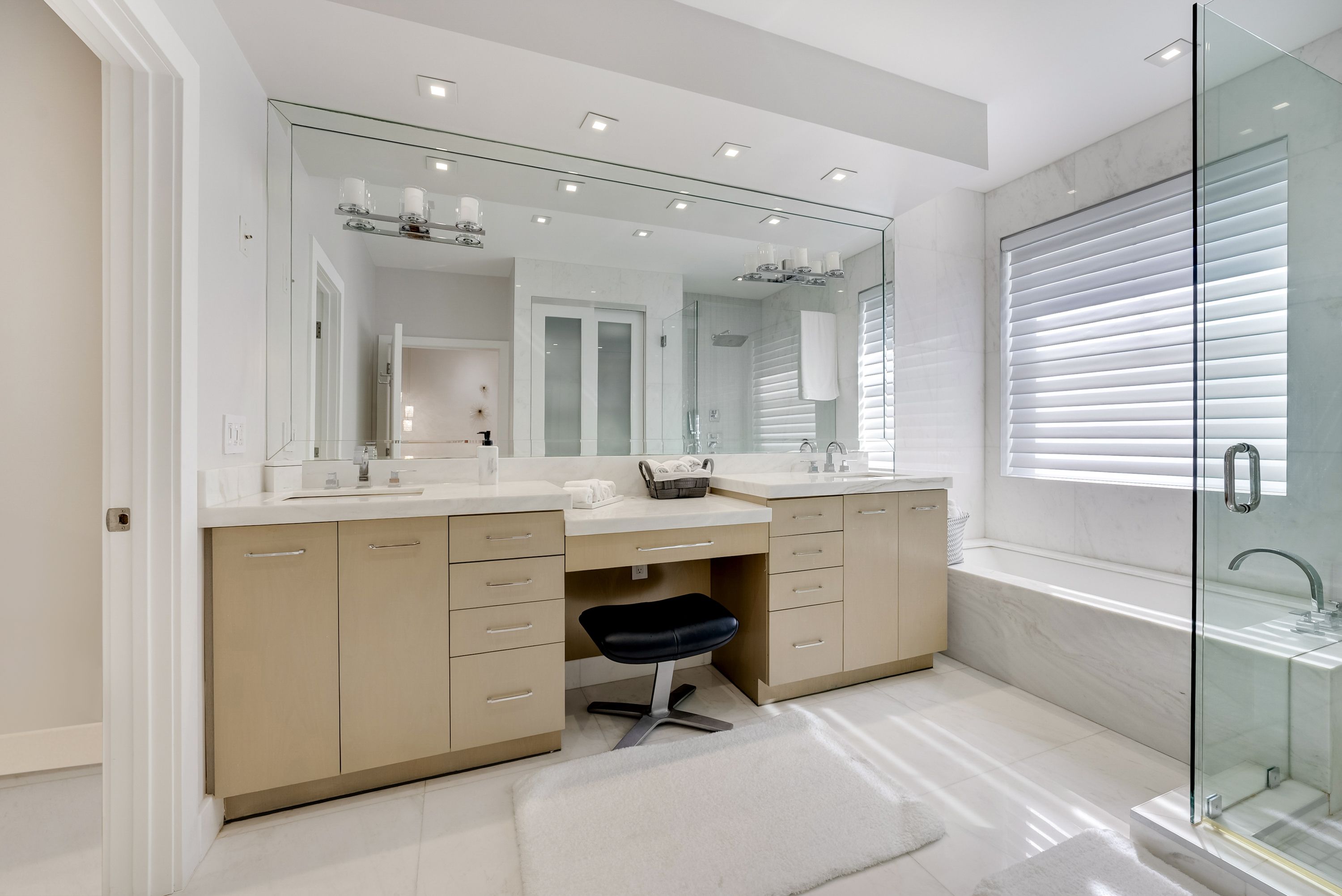  1366 W Harbor Vw W, Hollywood, FL, 33019 - 物件實景